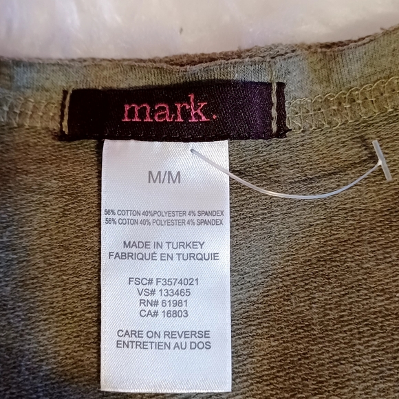 MARK LADIES SWEATSHIRT SZ M GREEN COLOR - Picture 3 of 9